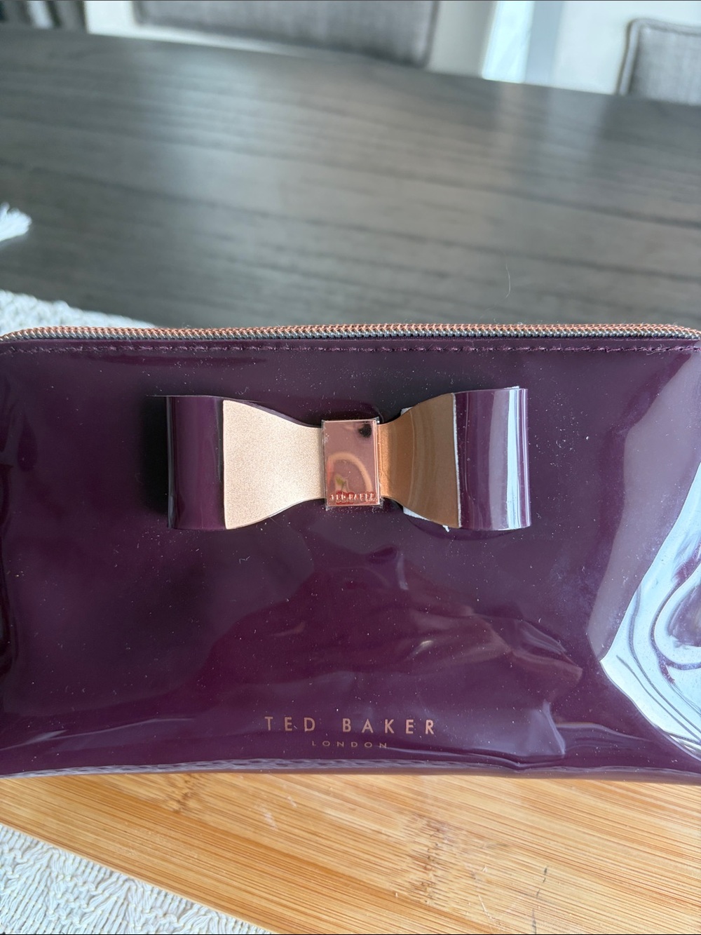 Ted Baker Plum Patent Bow Cosmetic Pouch - Picture 2 of 4